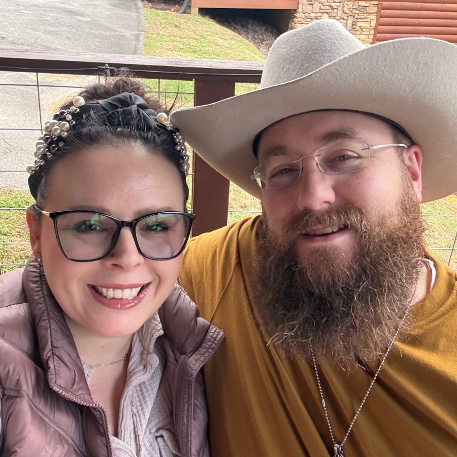 Rochelle and Matthew Myers smiling together outdoors
